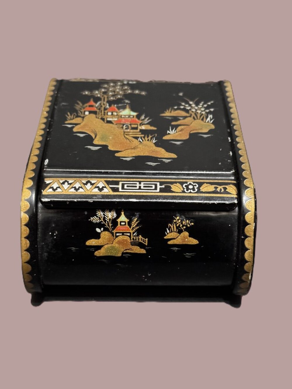 Baret Ware China Gardens Rose Petal No. 142 Trinket Box, Vintage Circa 1950s